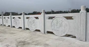 白银芝麻白河道栏杆 石材栏杆