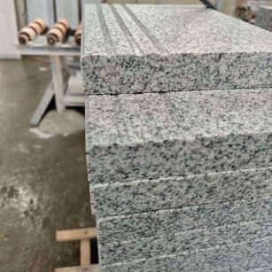 白银芝麻白楼梯踏步