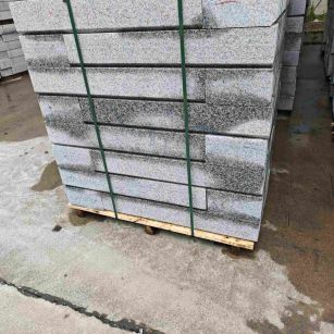 白银芙蓉白路牙石，马路牙子